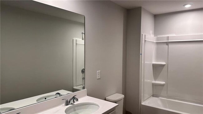 Building Photo - 1210 Jordan Brook Dr