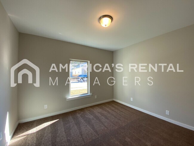 Building Photo - Home for Rent in Brookwood, AL! COMING SOO...