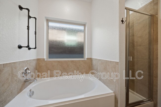 Building Photo - 14527 Running Wolf