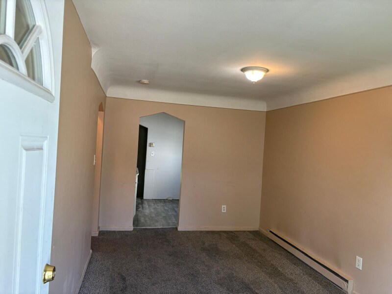 Building Photo - 7535 Toepfer Rd