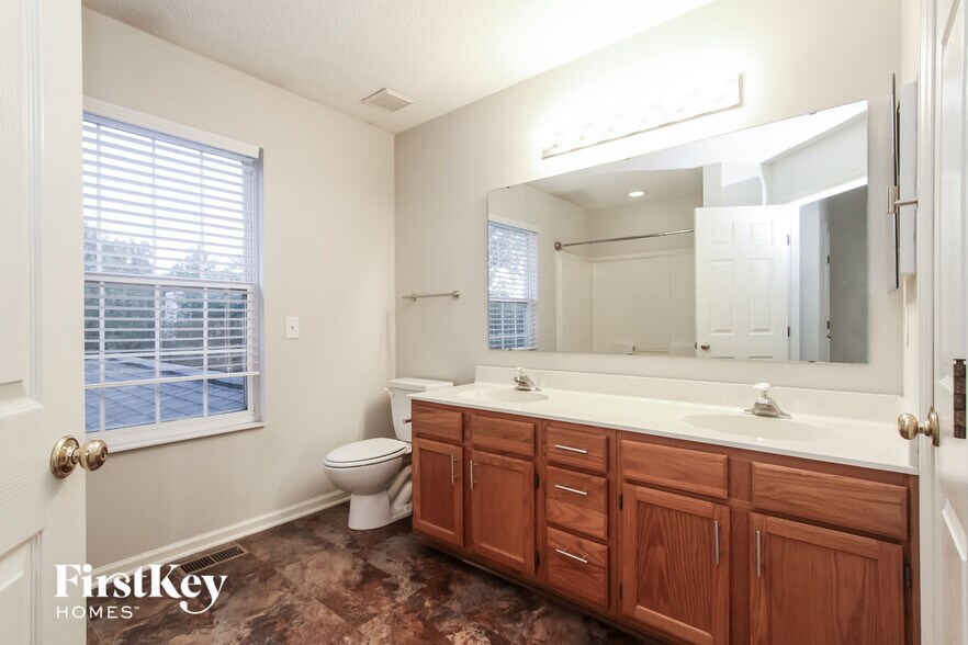 Building Photo - 7716 Gullit Way