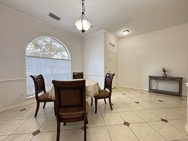 Building Photo - 1814 Senca Springs Ct