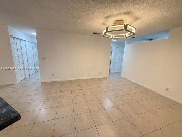 Building Photo - 3410 Pinewalk Dr N