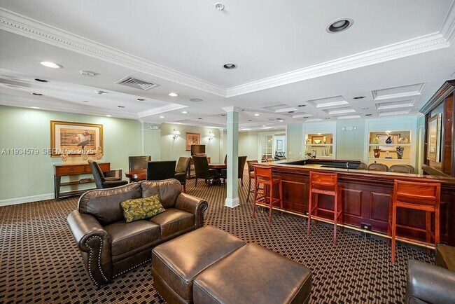 Building Photo - 1919 Van Buren St