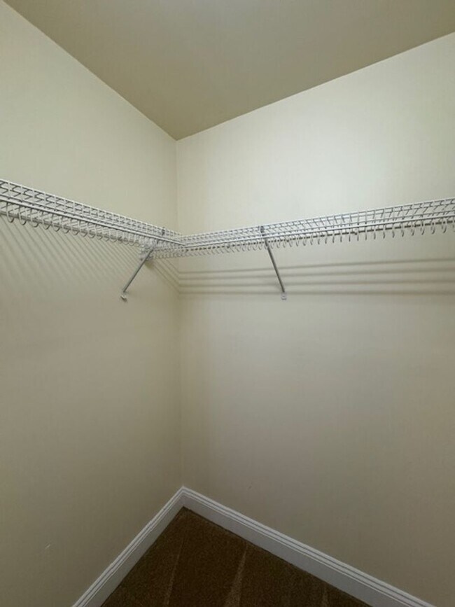 Building Photo - Home in Plantation Pointe