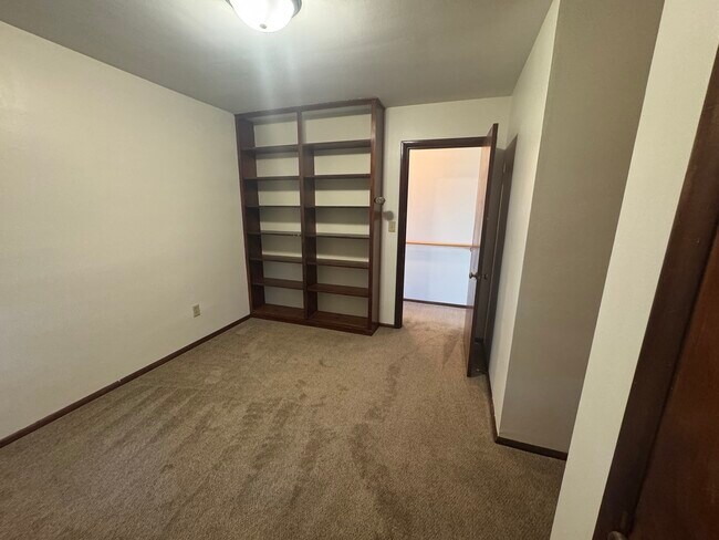 Building Photo - 26316 US-45