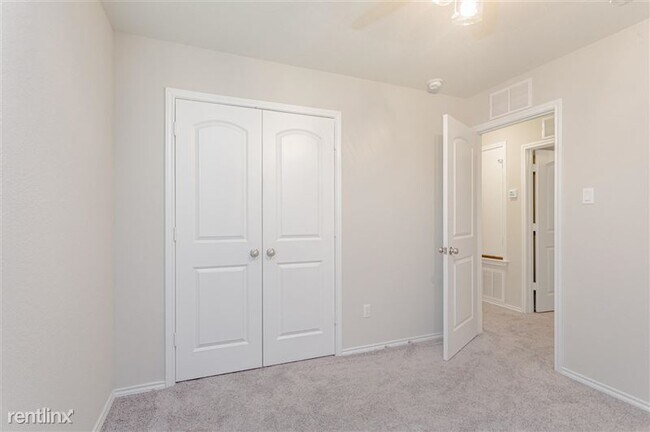 Building Photo - 632 Reinhardt Blvd