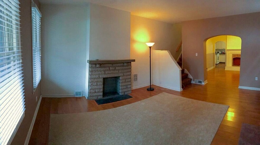 Building Photo - 1914 Wayne St