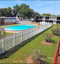 Building Photo - 1202 Ridgewood Ave