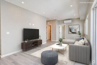 Building Photo - Newly built 4 bed/4 bath townhome in a 6-u...