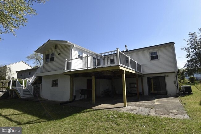 Building Photo - 3931 Dominion Dr