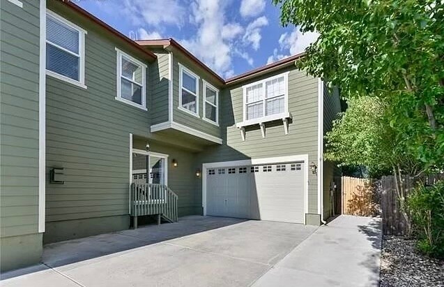 Building Photo - 6542 Shimmering Creek Dr