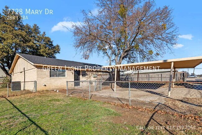 Building Photo - 7728 Mary Dr