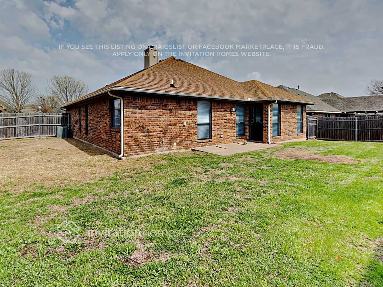Building Photo - 1117 Park Glen