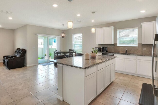 Building Photo - Aspen House