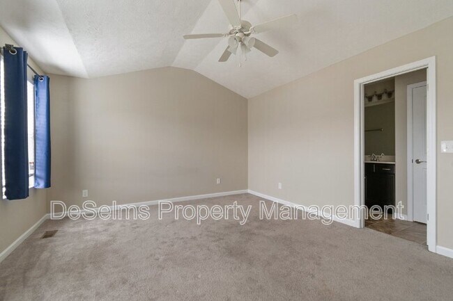 Building Photo - 5341 Tony Lama Ln