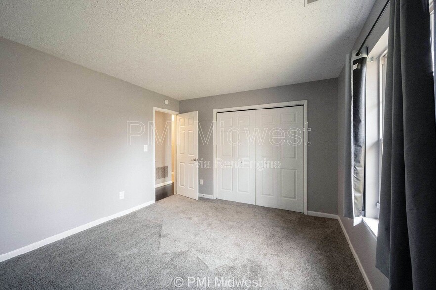 Building Photo - 7912 Bitternut Dr