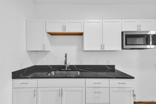 Building Photo - 109 N Denver Ave