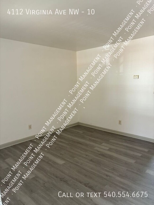 Building Photo - 4112 Virginia Ave NW