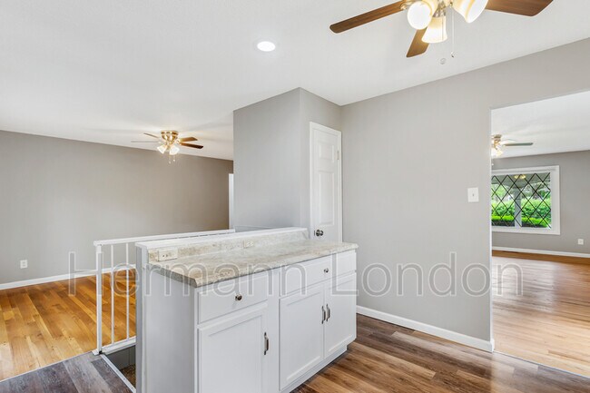Building Photo - 11866 Colby Chase Rd