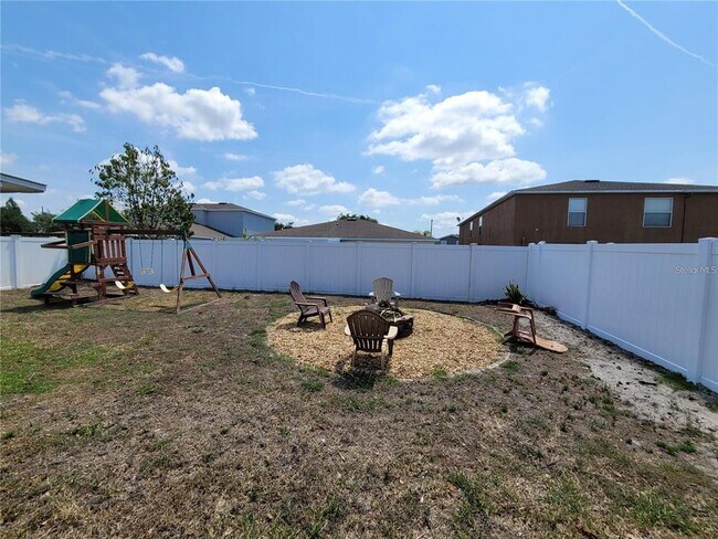 Building Photo - 5112 Dancing Bay Ln