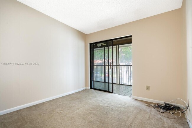 Building Photo - 10869 W Clairmont Cir