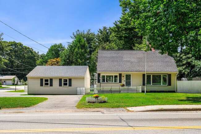 Building Photo - 6 Elwyn Rd