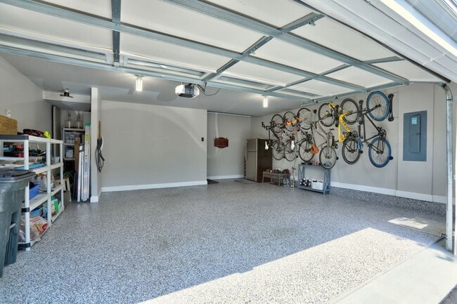 Building Photo - 1412 Musgrove Alley