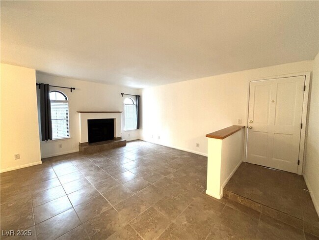 Building Photo - 4013 Nook Way