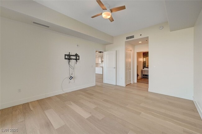 Building Photo - 8255 S Las Vegas Blvd