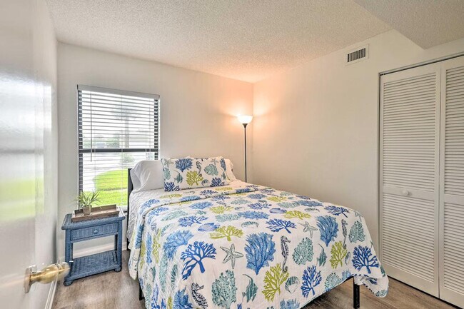 Building Photo - 51 Sand Dollar Dr