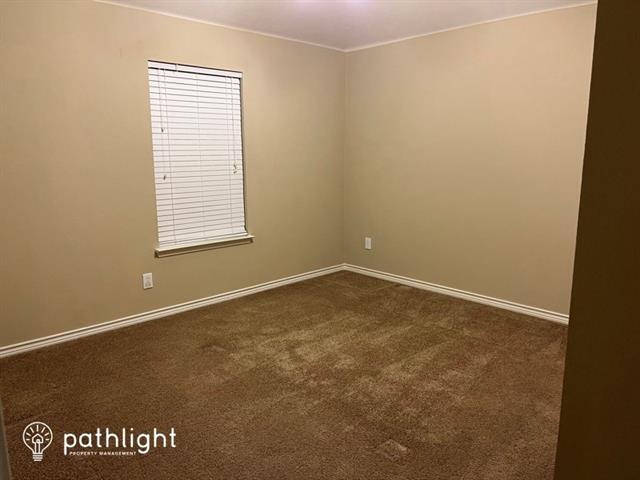 Building Photo - 13624 Valencia Dr