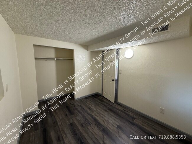 Building Photo - 7317 Liberty Ct