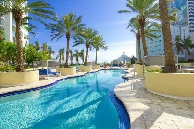 Building Photo - 244 Biscayne Blvd