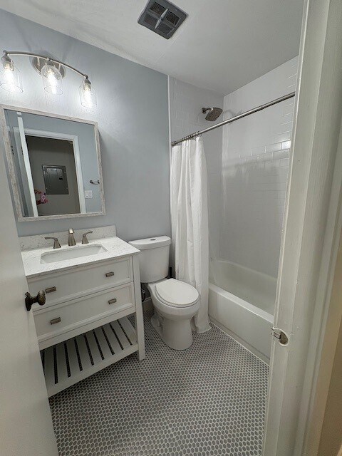 Building Photo - 1327 84th Ave N