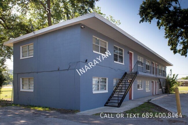 Primary Photo - 2023 W Pine St