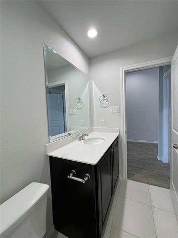 Building Photo - 5812 Utopia Dr