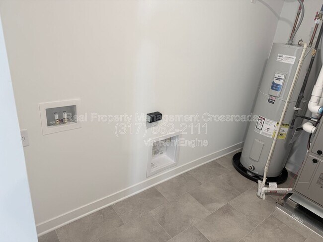 Building Photo - 6388 Tutelo Dr