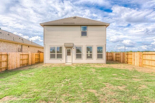 Building Photo - 26047 Steele Flower Dr