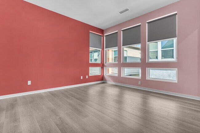 Building Photo - 131 Fable