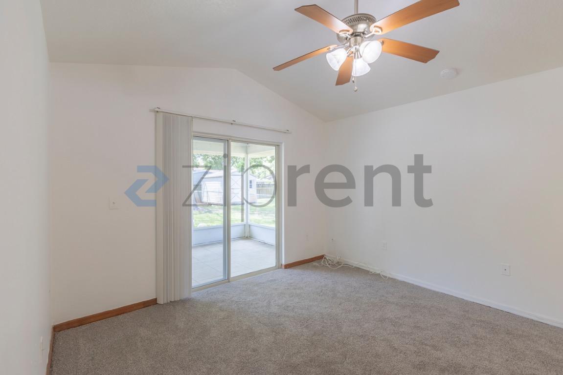 Building Photo - 7458 Carillon Ave