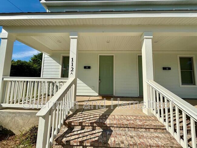 Building Photo - 112 Telfair St