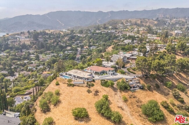 Building Photo - 4576 Martson Dr