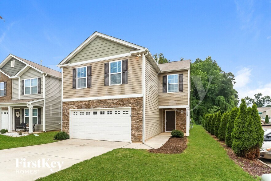 Building Photo - 3068 Green Apple Dr