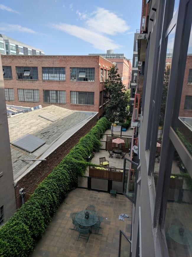 Building Photo - WELCOME HOME IN JACK LONDON SQUARE