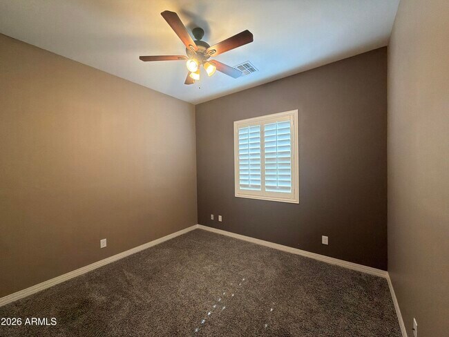 Building Photo - 15959 W Cameron Dr