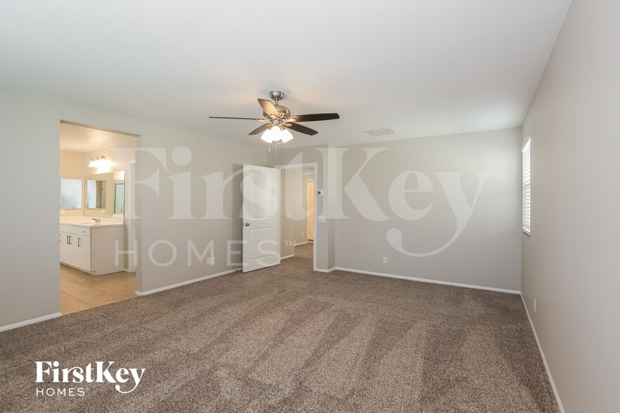 Building Photo - 4515 Amberley Ridge Ave