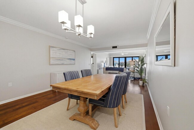 Building Photo - 1501 Marina Isle Way