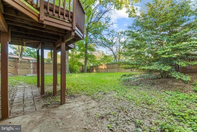 Building Photo - 4921 Sauquoit Ln