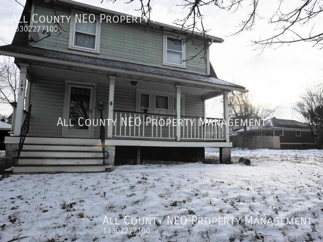 Building Photo - 1051 Brown St